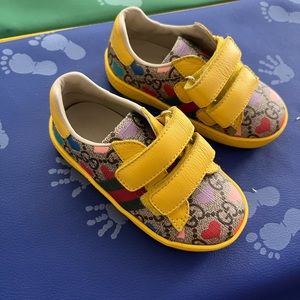 Kids Gucci sneakers